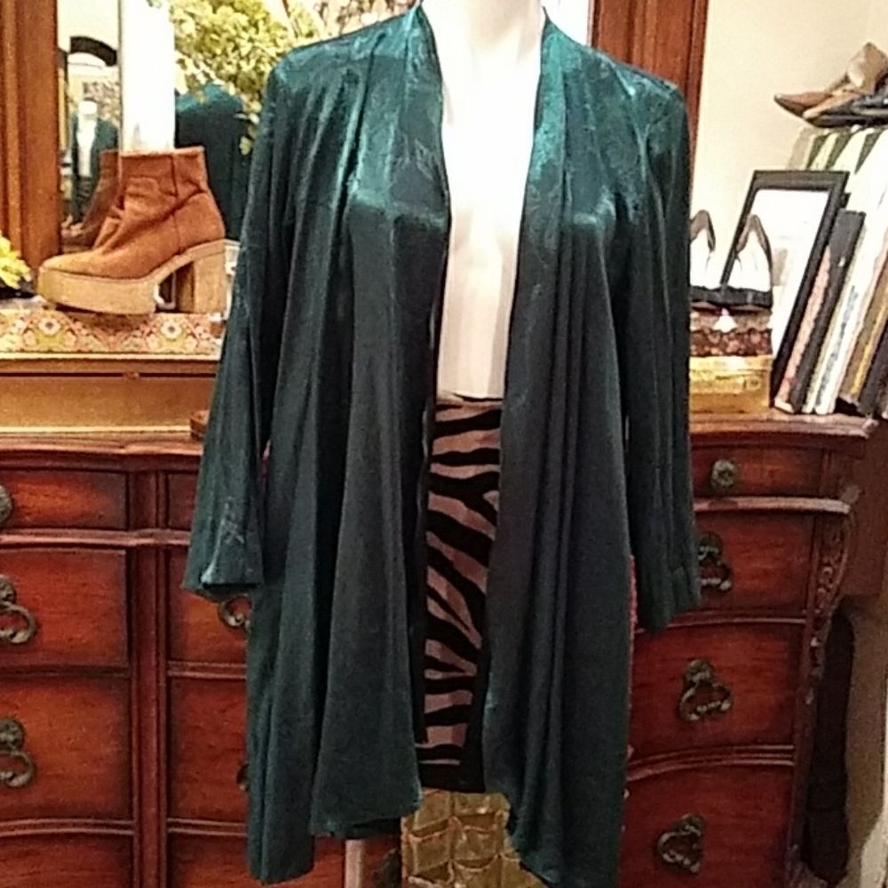 Jacket - Picture 1 of 8